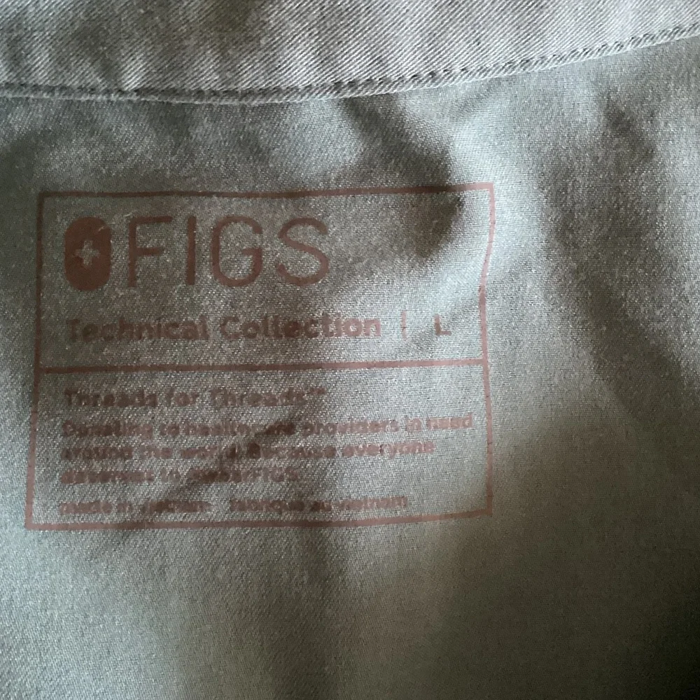 Figs Raphaela scrub top - Picture 3 of 3
